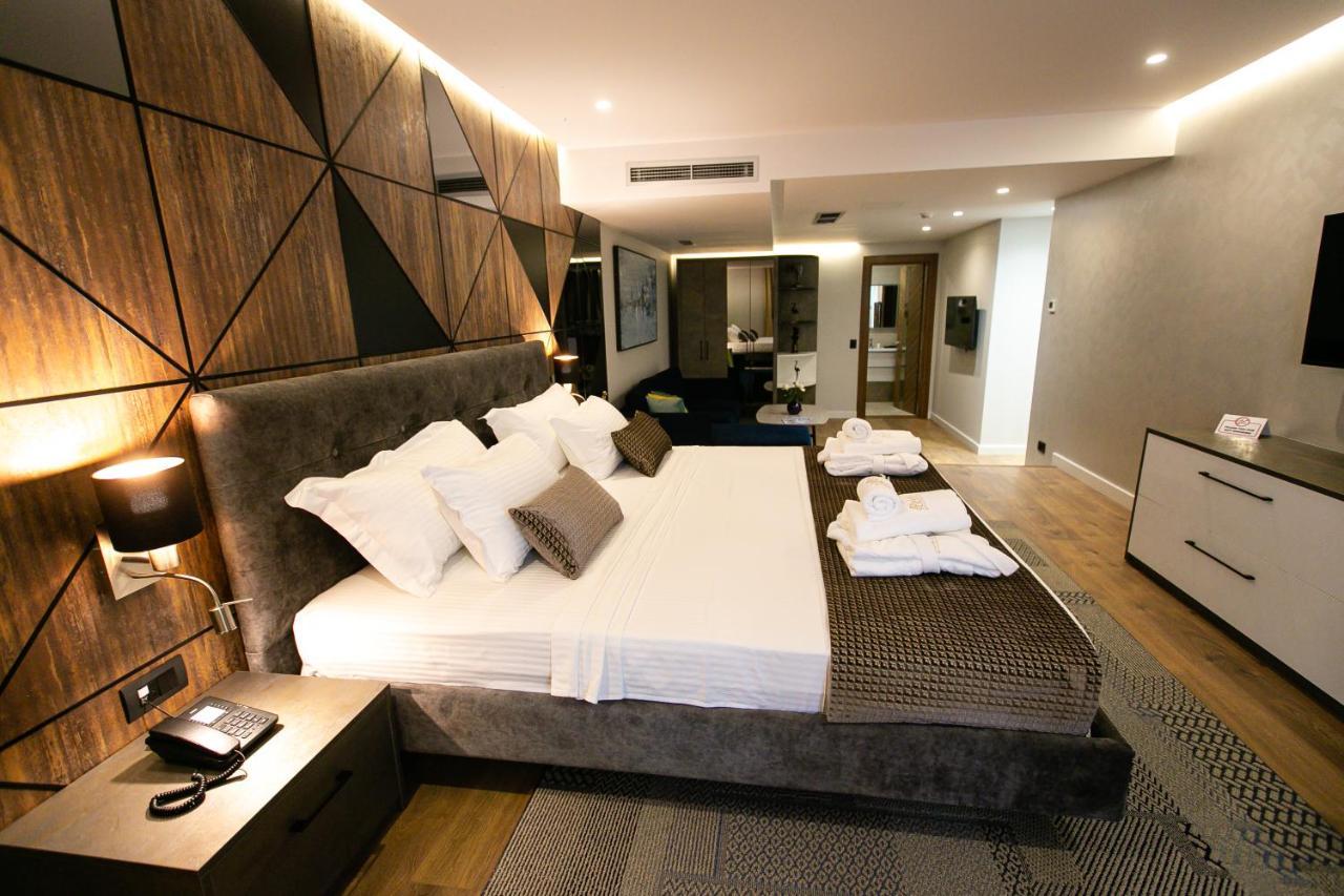 Hotel Sokrati Selitë e Vogël Buitenkant foto